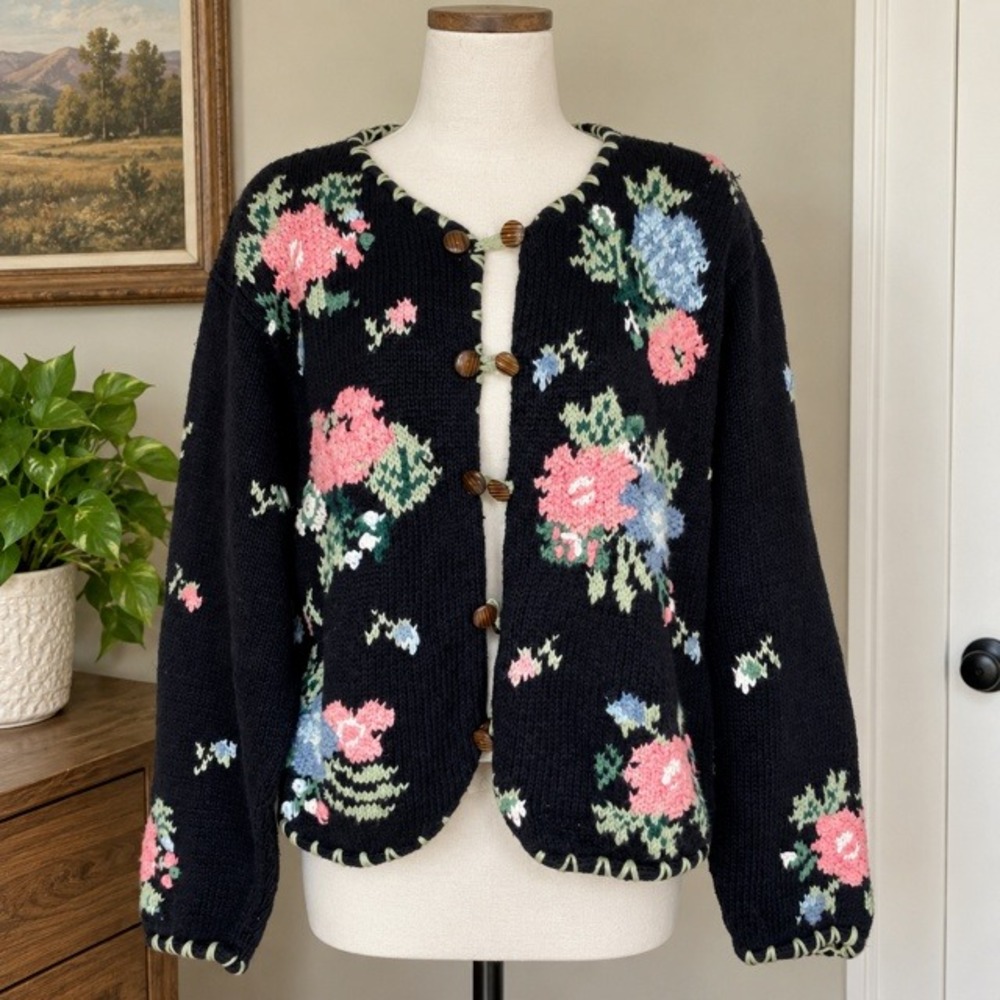 Vintage 90s Paris Sport Club Floral Cardigan Hand Knit Womens M Grandmacore